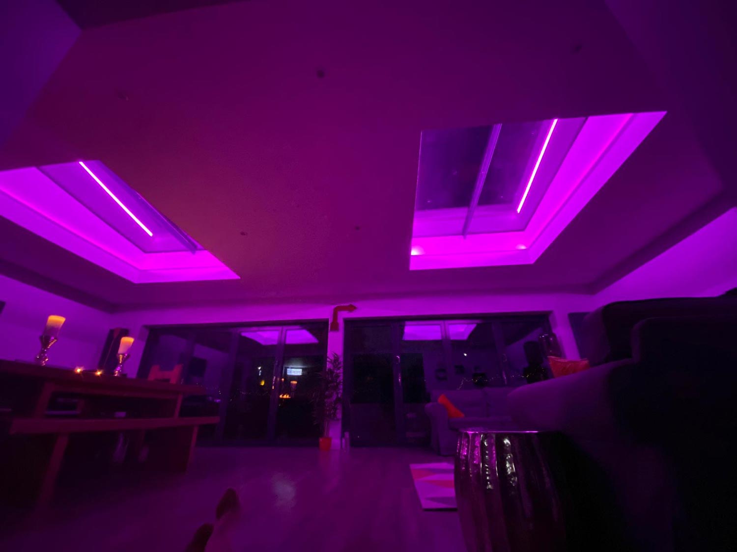 Open plan extension RAKO lighting installation, Tring, Hertfordshire