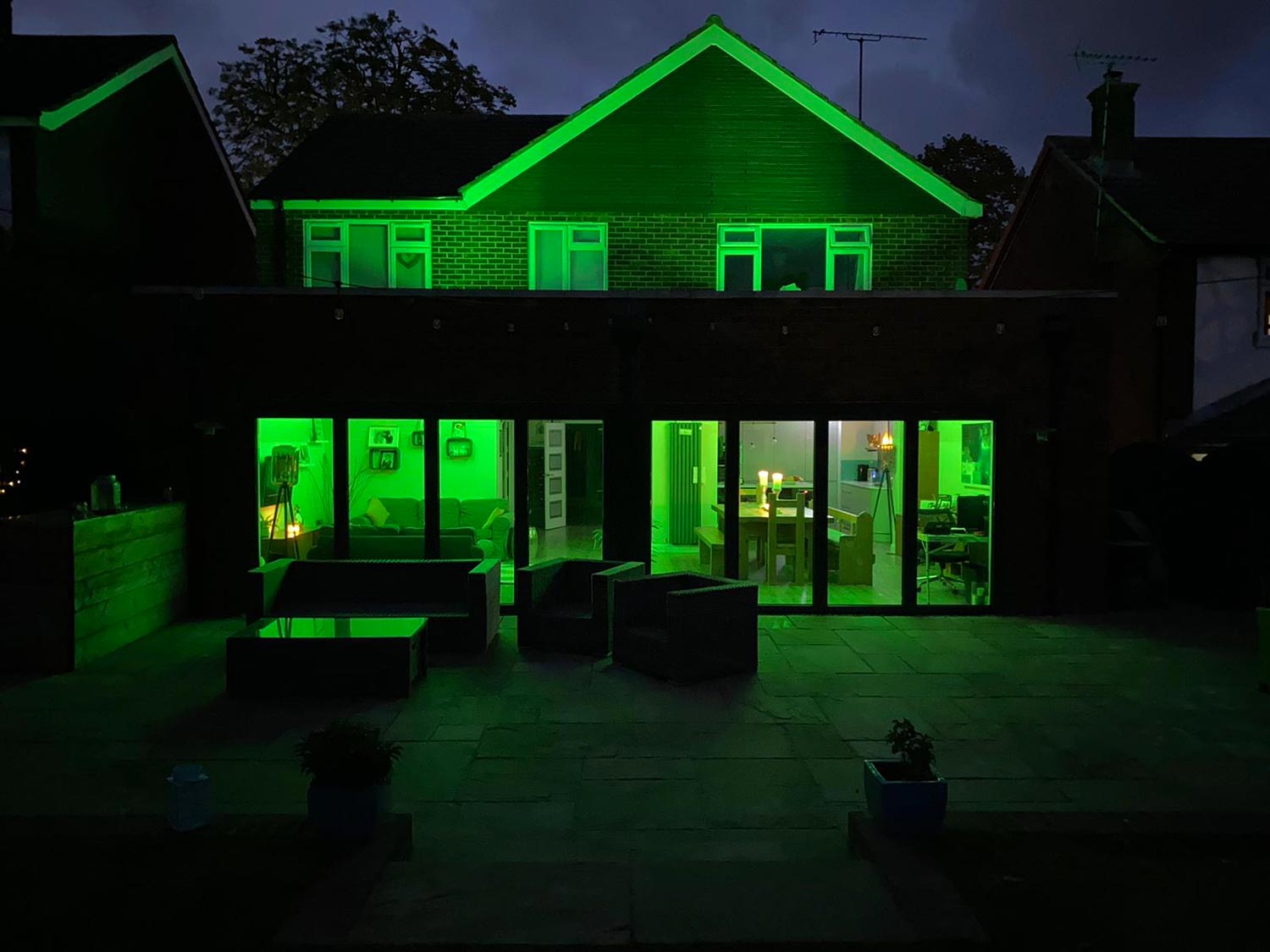 Open plan extension RAKO lighting installation, Tring, Hertfordshire
